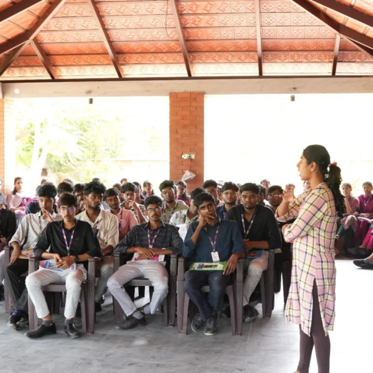 Kongu Engineering College Students Visit Kanavu Startup Village