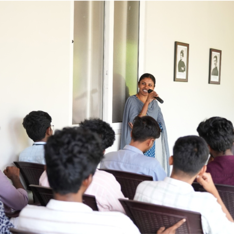 Nandha Engineering College Students Visit Kanavu Startup Village